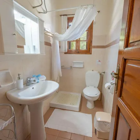 Villa House Of Dimitra Gaios