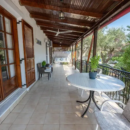 House Of Dimitra Villa Gaios
