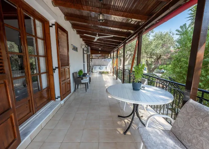 House Of Dimitra Willa Gaios